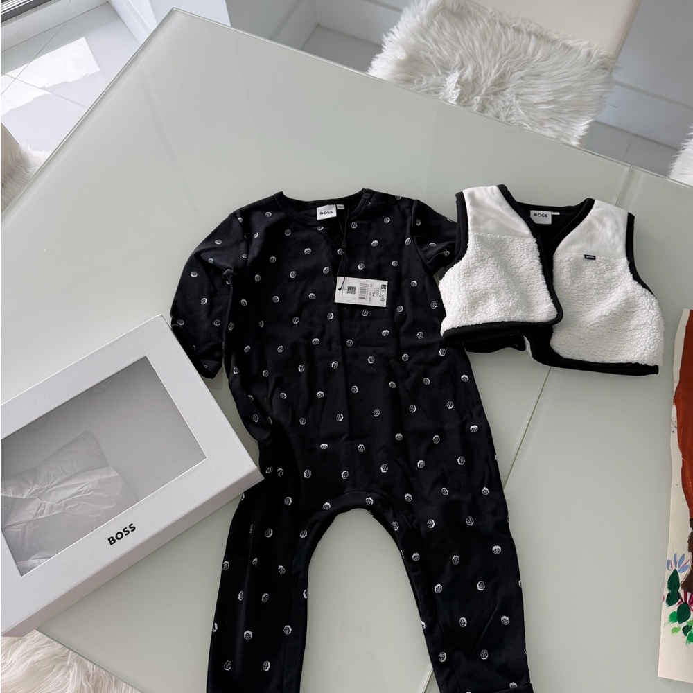 New with tags Boss Infant Ensemble in Black and White